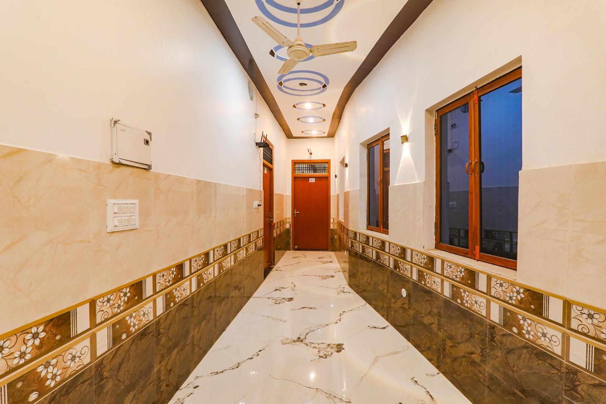 Fabexpress Shree Siya Raman - 500M From Shri Ram Janam Bhumi Hotel Ayodhya Exterior photo