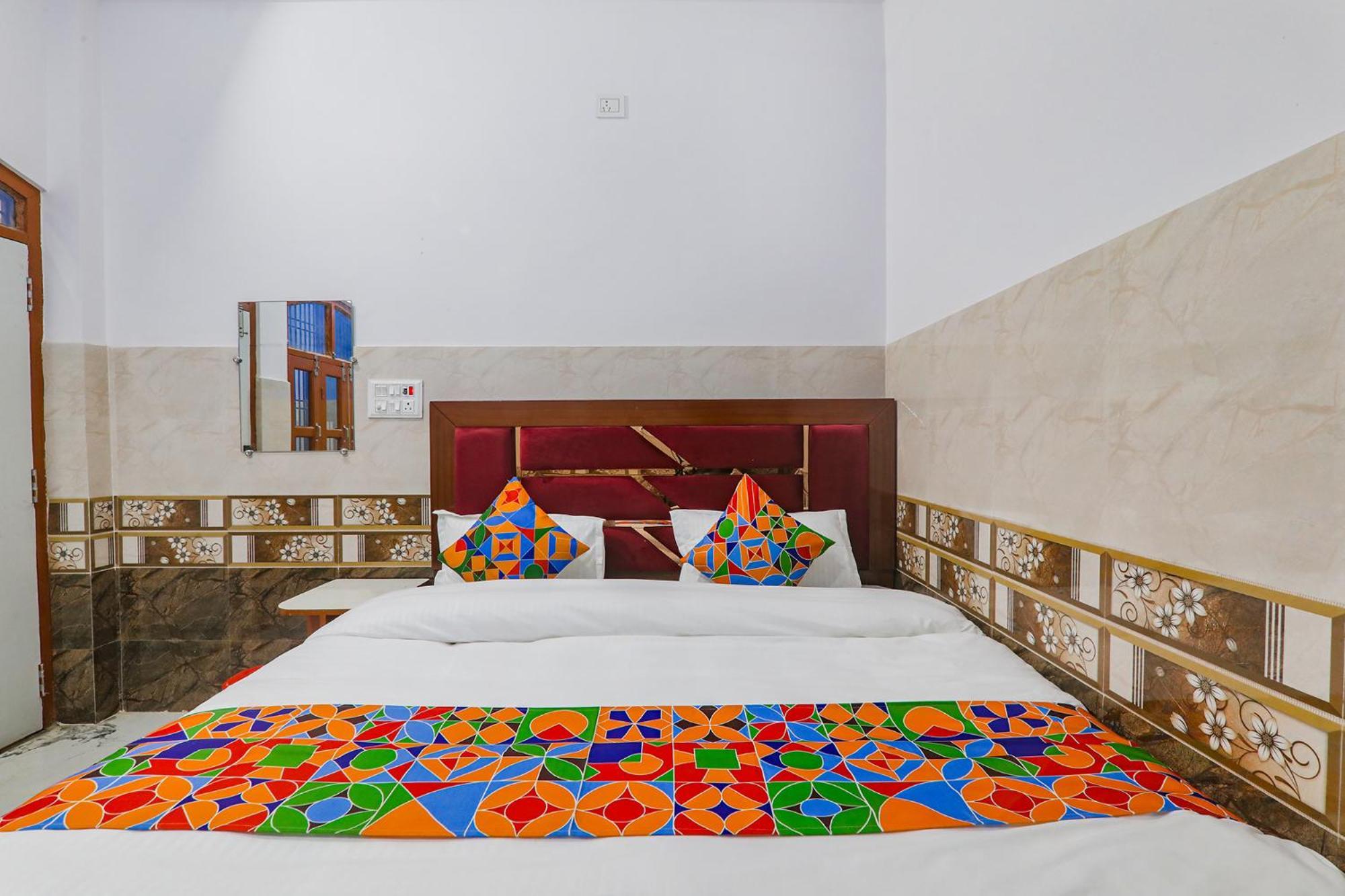 Fabexpress Shree Siya Raman - 500M From Shri Ram Janam Bhumi Hotel Ayodhya Exterior photo