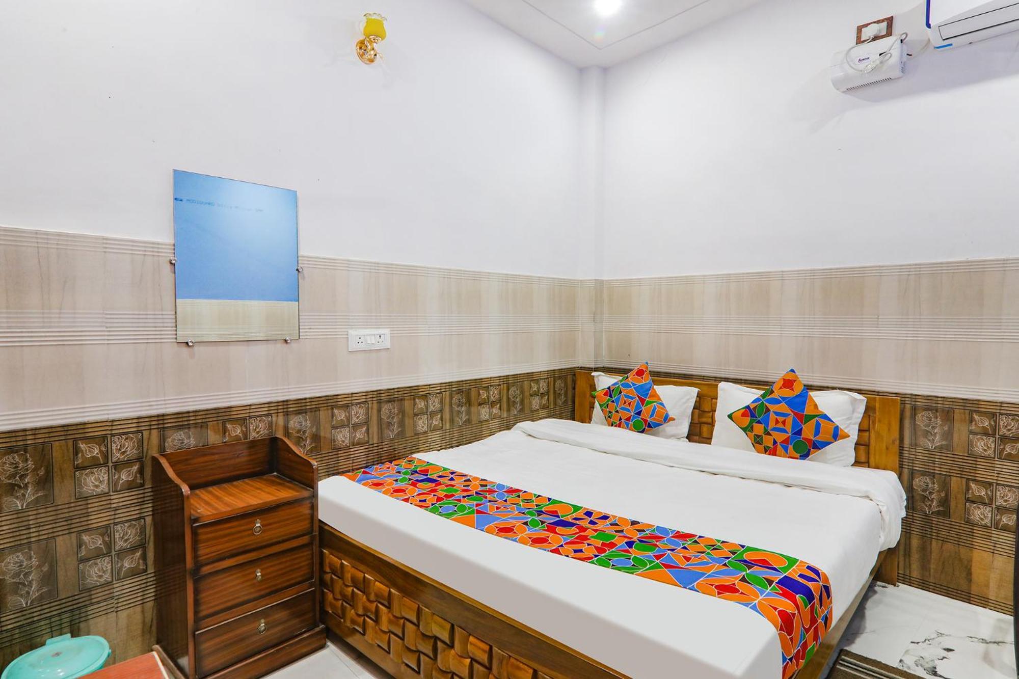 Fabexpress Shree Siya Raman - 500M From Shri Ram Janam Bhumi Hotel Ayodhya Exterior photo